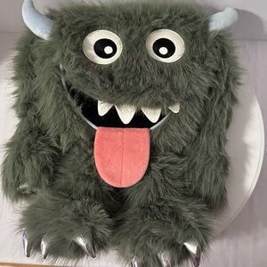 NWOT DELIA*S BY DOLLS KILL
MONSTER MUSE SHOULDER BAG
dark green